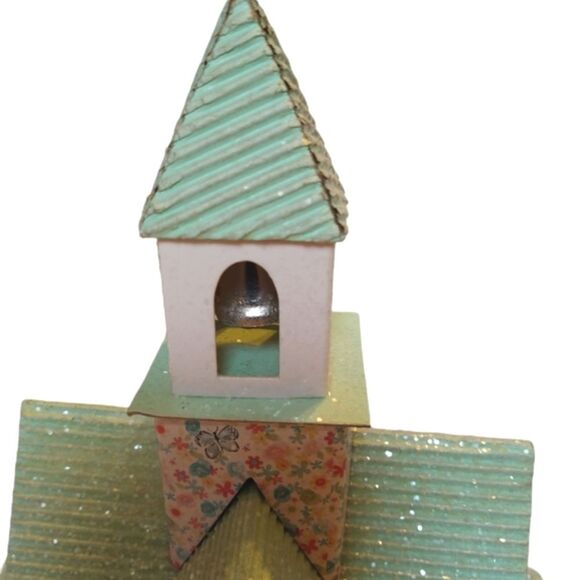 Pier 1 Spring Mint LED Chapel - Picture 4 of 14